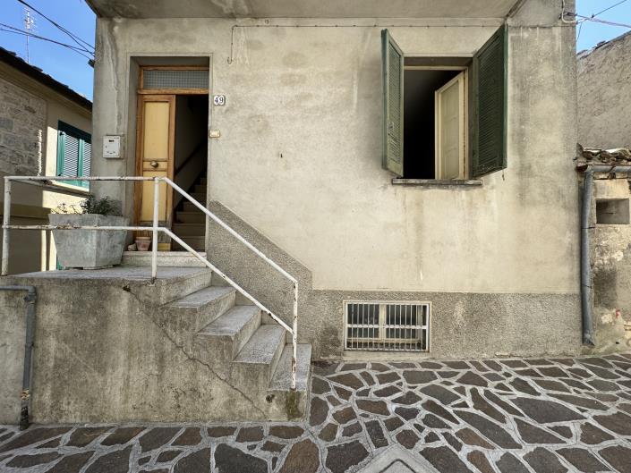 Image No.36-2 Bed House for sale