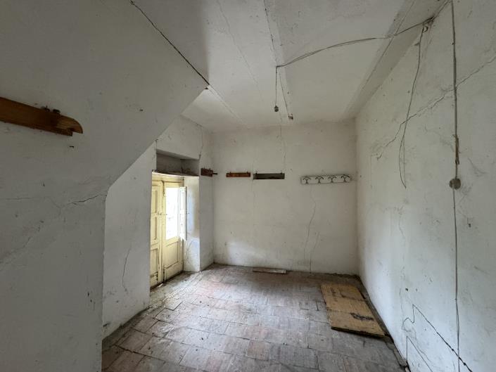 Image No.15-House for sale