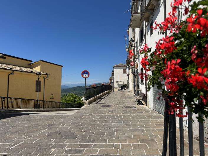 Image No.54-2 Bed Townhouse for sale