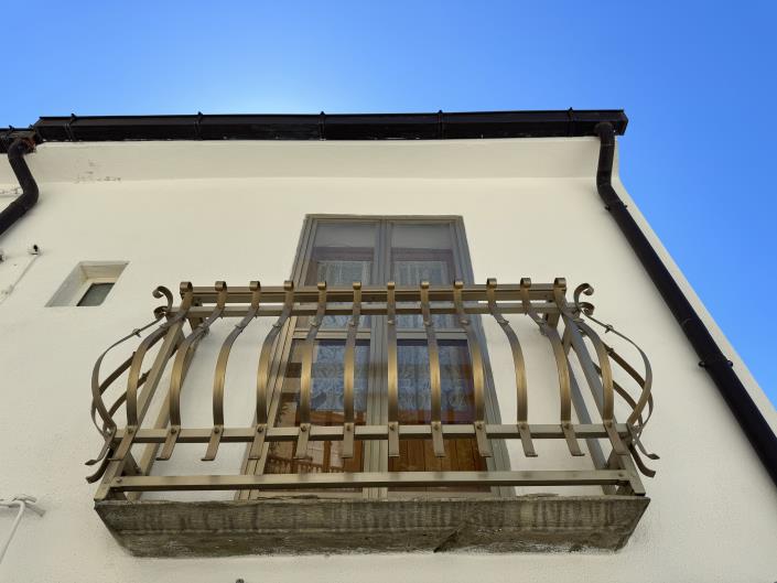 Image No.44-2 Bed Townhouse for sale