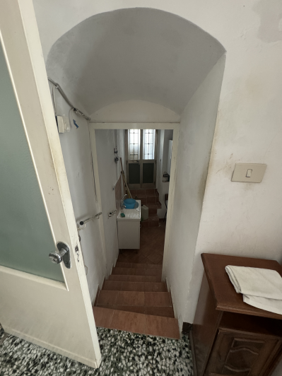 Image No.14-2 Bed Townhouse for sale