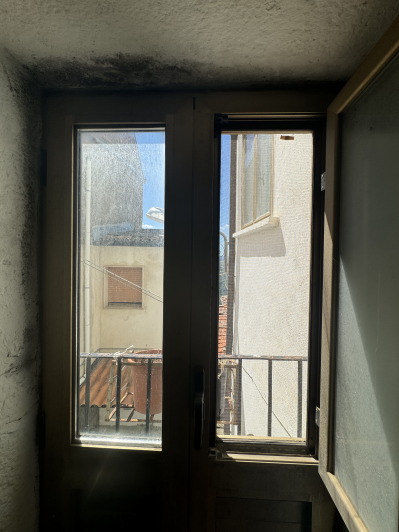 Image No.15-2 Bed Townhouse for sale