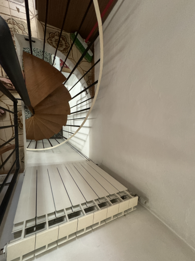 Image No.12-2 Bed Townhouse for sale