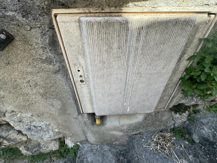 Image No.47-2 Bed Townhouse for sale