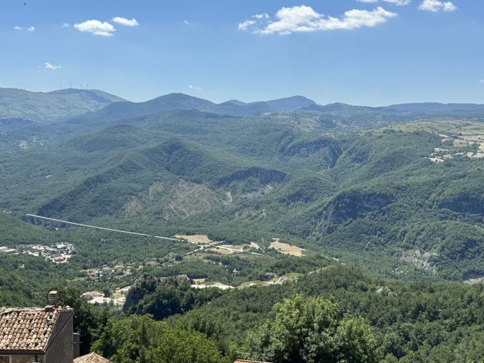 Image No.50-2 Bed Townhouse for sale