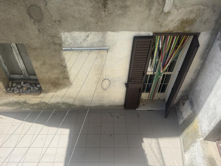 Image No.40-2 Bed Townhouse for sale