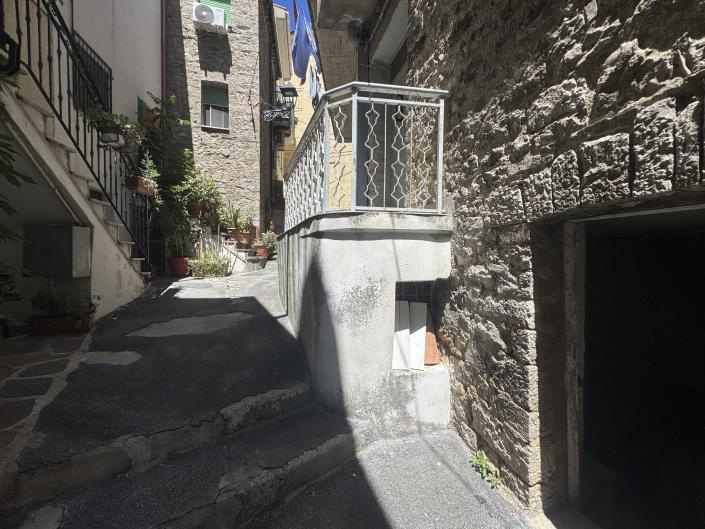 Image No.4-2 Bed Townhouse for sale