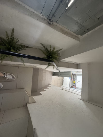 Image No.21-2 Bed Townhouse for sale
