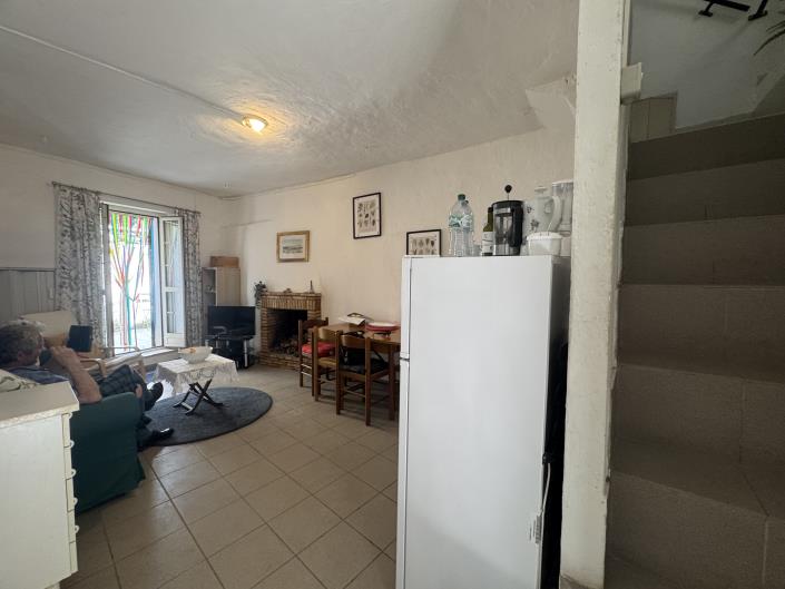 Image No.32-2 Bed Townhouse for sale