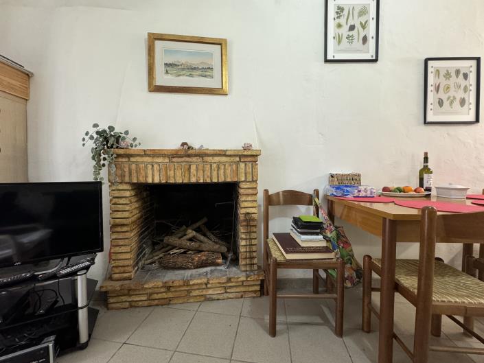 Image No.9-1 Bed Townhouse for sale