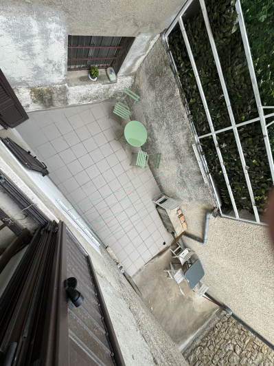 Image No.29-1 Bed Townhouse for sale