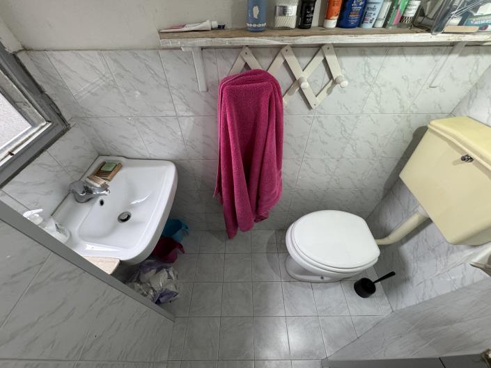 Image No.22-1 Bed Townhouse for sale