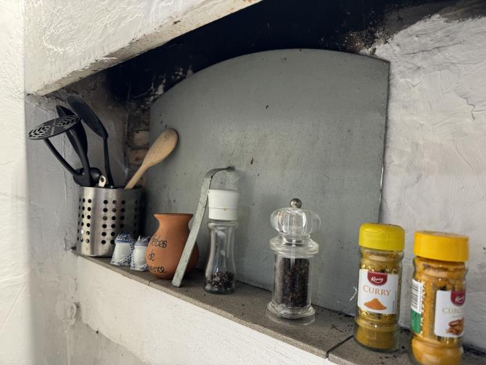 Image No.11-1 Bed Townhouse for sale