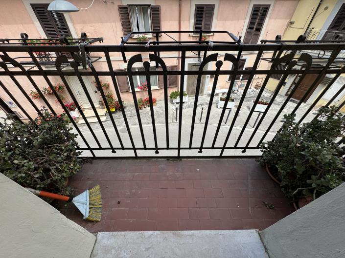 Image No.16-3 Bed Townhouse for sale