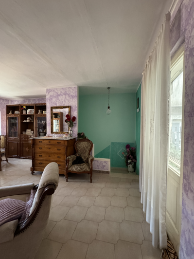 Image No.14-3 Bed Townhouse for sale