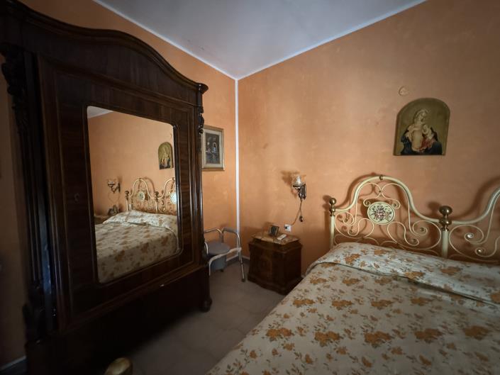 Image No.24-3 Bed Townhouse for sale