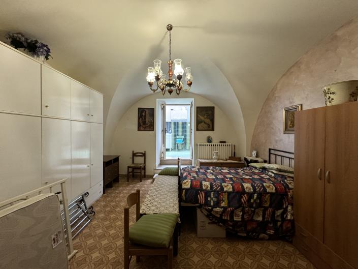 Image No.27-3 Bed Townhouse for sale