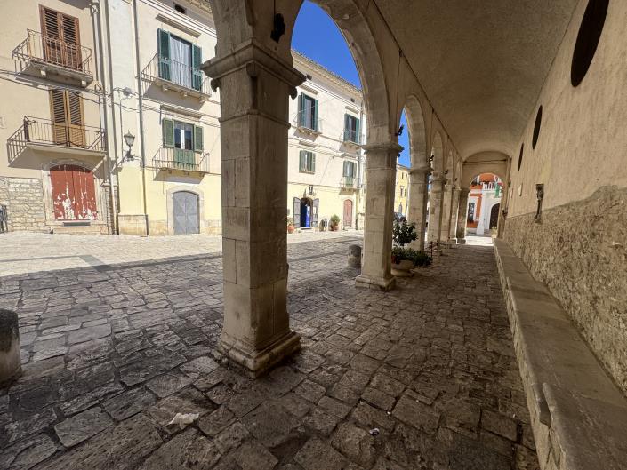 Image No.57-4 Bed Townhouse for sale