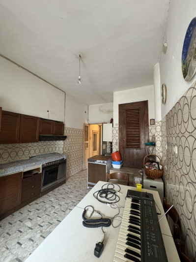 Image No.8-4 Bed Townhouse for sale