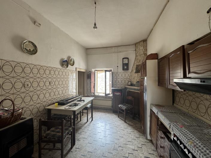 Image No.9-4 Bed Townhouse for sale