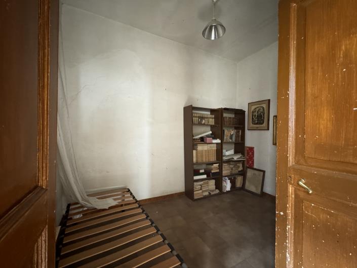 Image No.17-4 Bed Townhouse for sale