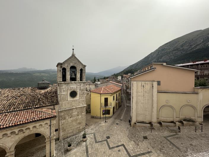 Image No.46-4 Bed Townhouse for sale