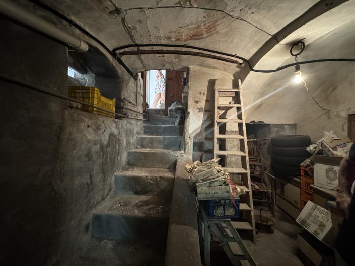 Image No.54-4 Bed Townhouse for sale