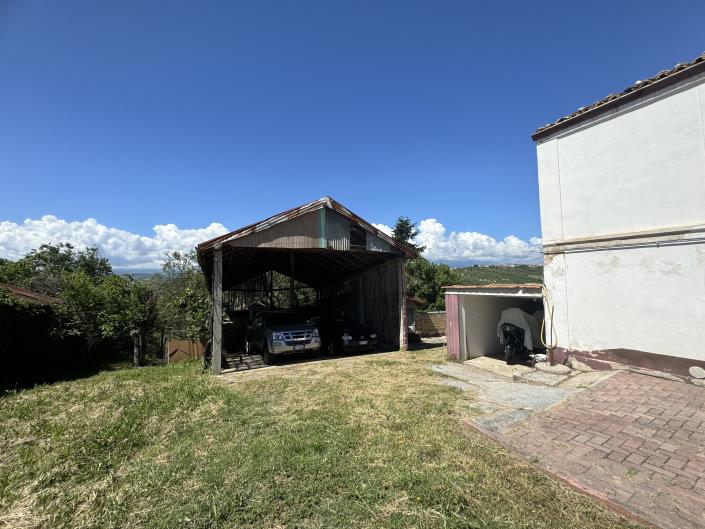 Image No.59-3 Bed Farmhouse for sale