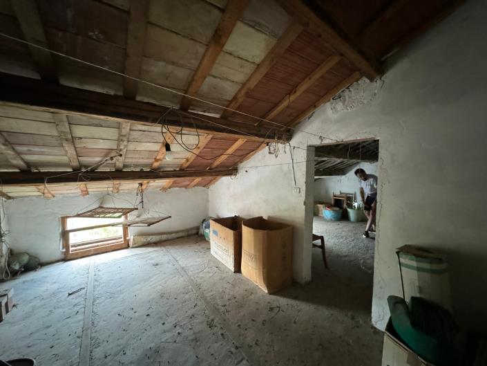 Image No.12-2 Bed Village House for sale