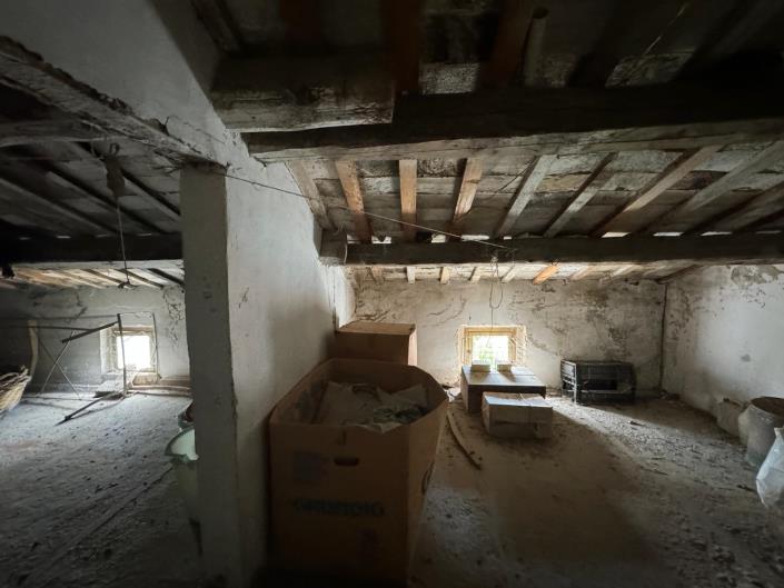 Image No.15-2 Bed Village House for sale