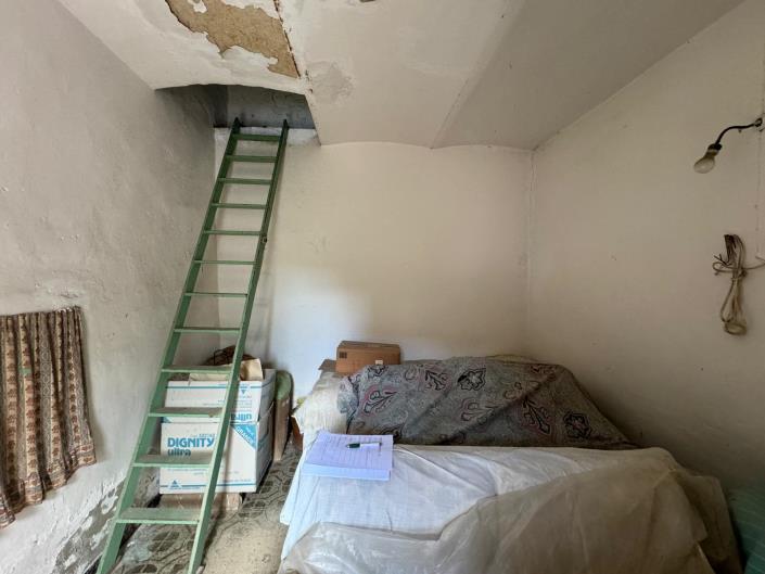 Image No.16-2 Bed Village House for sale