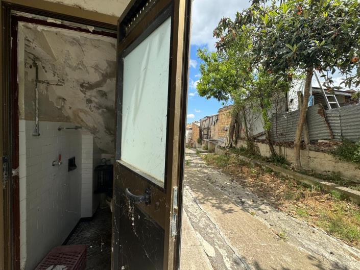 Image No.23-2 Bed Village House for sale