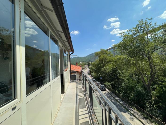 Image No.23-4 Bed Apartment for sale