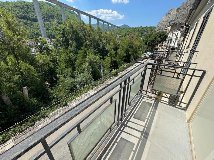 Image No.24-4 Bed Apartment for sale