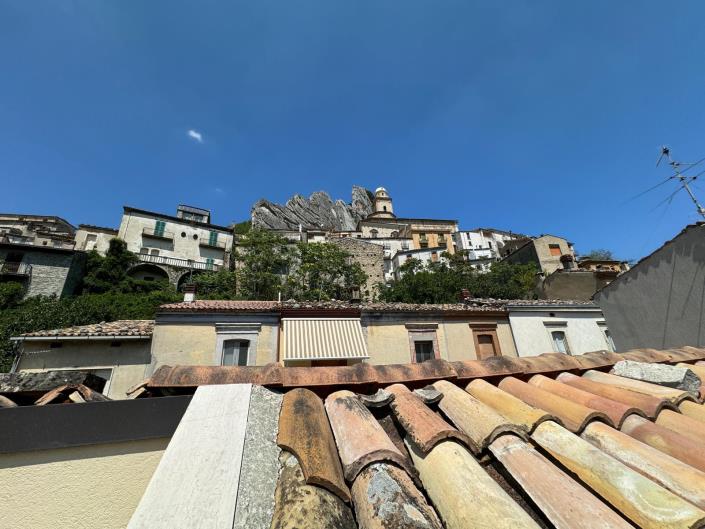 Image No.28-4 Bed Apartment for sale