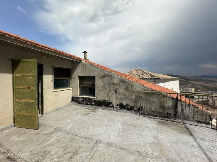 Image No.38-4 Bed Townhouse for sale