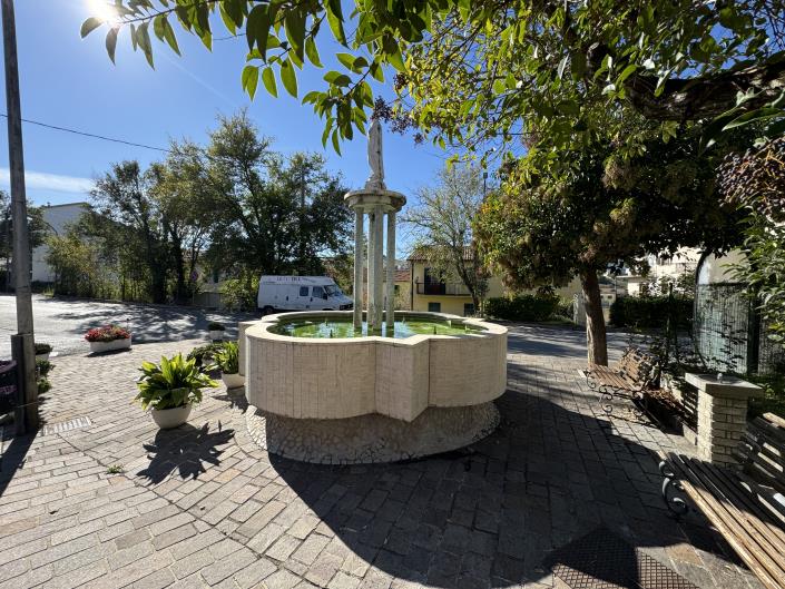 Image No.32-2 Bed Apartment for sale