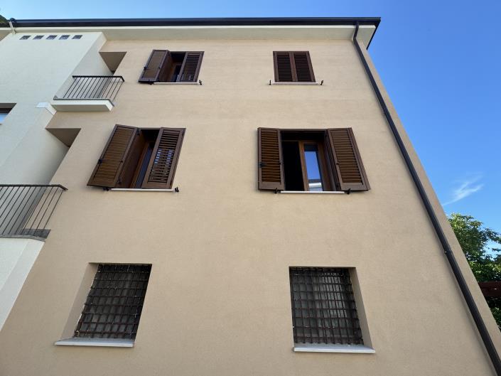 Image No.33-2 Bed Apartment for sale