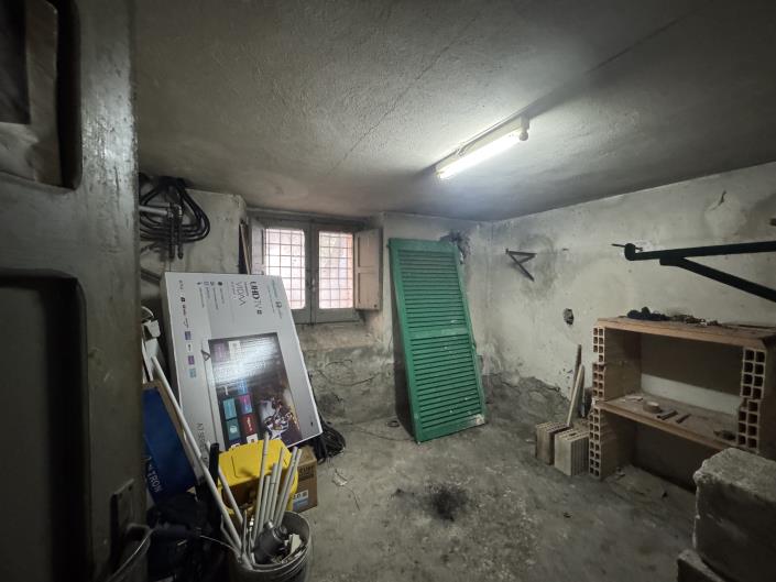 Image No.36-2 Bed Apartment for sale