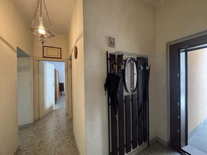Image No.34-2 Bed Apartment for sale