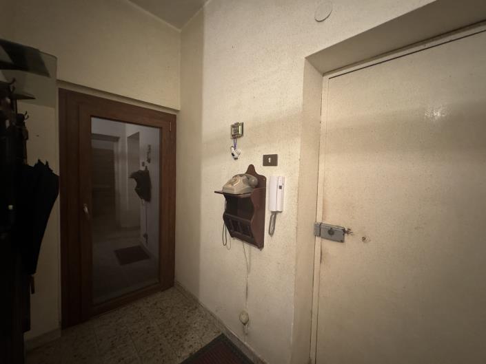 Image No.18-2 Bed Apartment for sale