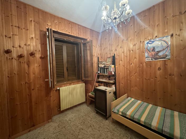 Image No.23-2 Bed Apartment for sale