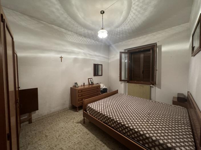 Image No.25-2 Bed Apartment for sale