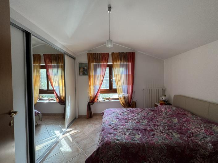 Image No.12-2 Bed Apartment for sale