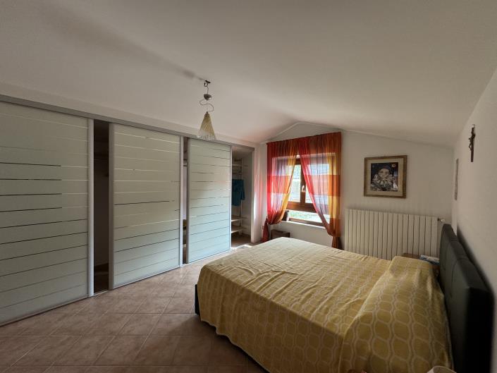 Image No.15-2 Bed Apartment for sale