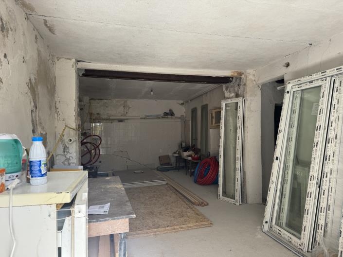 Image No.19-2 Bed House for sale