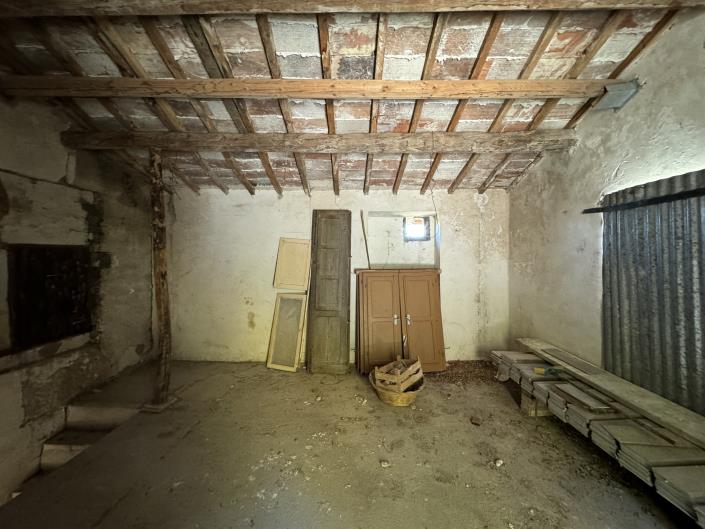 Image No.24-2 Bed House for sale