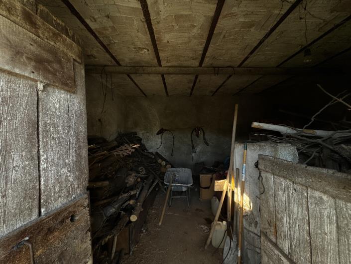 Image No.28-2 Bed House for sale