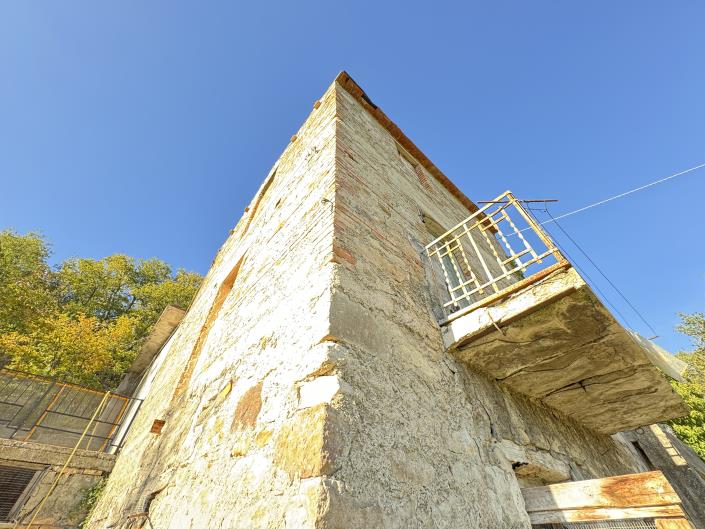 Image No.49-2 Bed House for sale