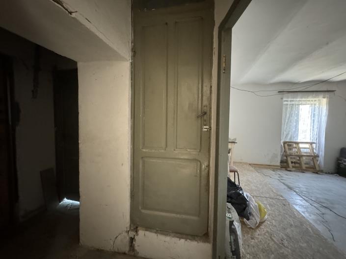 Image No.18-2 Bed House for sale